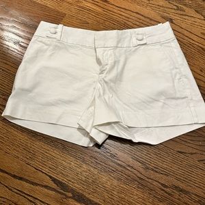 Banana Republic white Ryan fit shorts, size 2